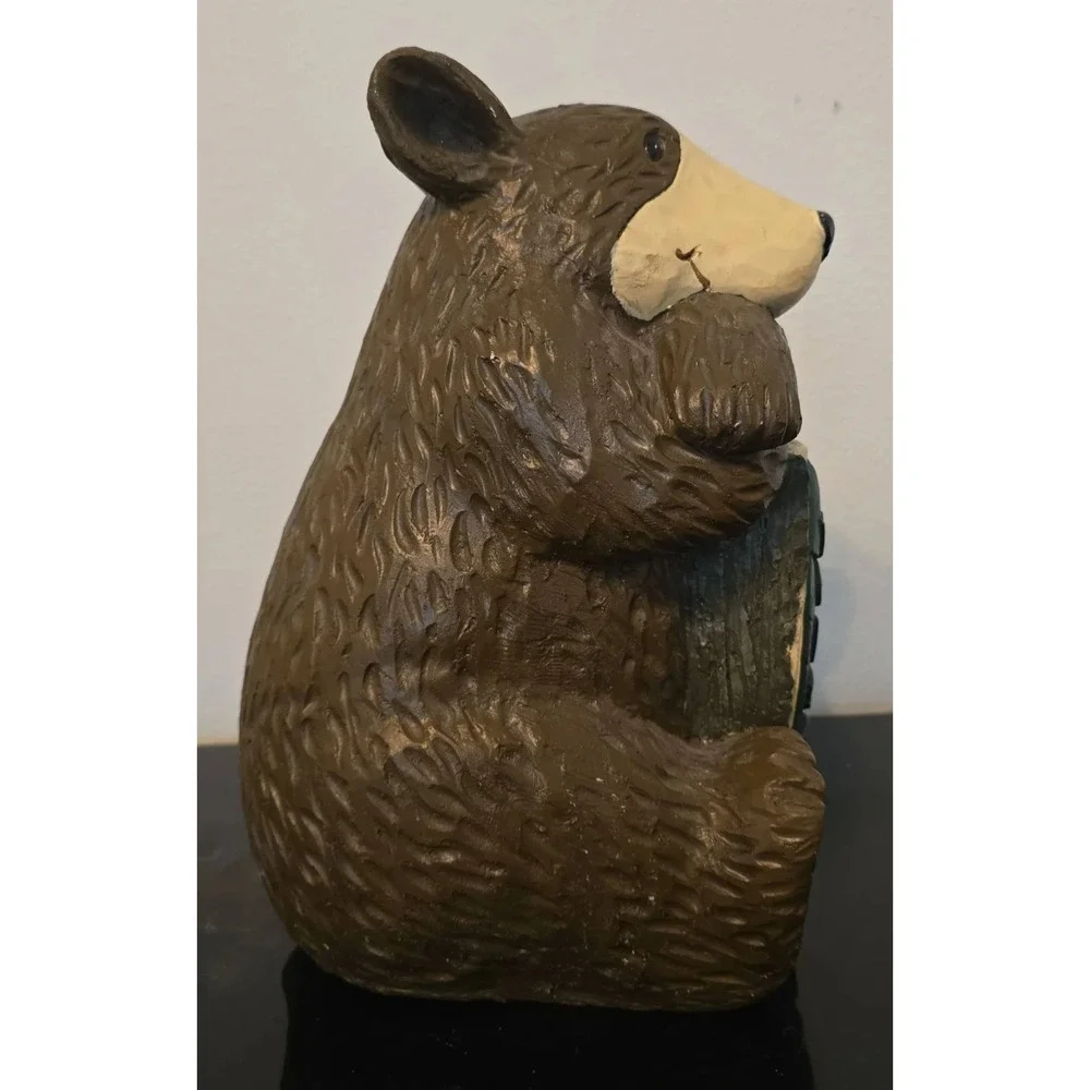 Welcome Bear Statue 13